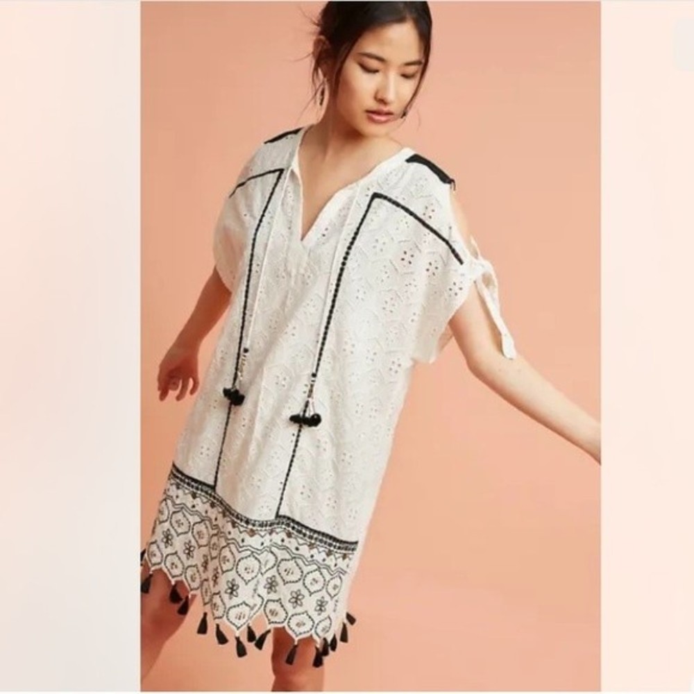 NWT Hemant & Nandita ADITYA Embroidered Eyelet Cotton Tunic Tassel Dress
